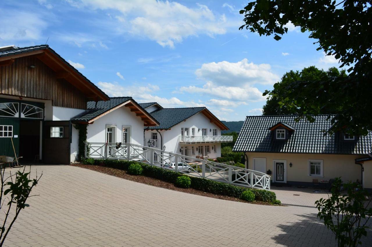 Reiterhof Und Pension Eichenhof Haiger Exteriér fotografie